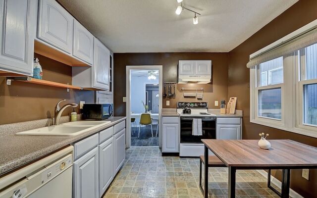 Amazing 3BR/2BA home! Steps to Fountain Square!