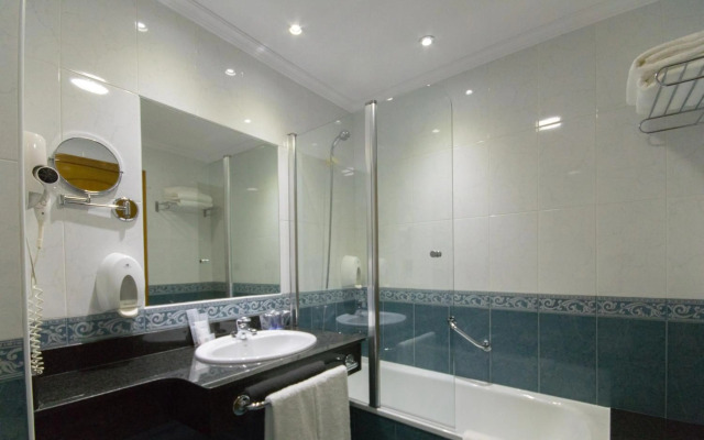 Hotel Spa Nanin Playa