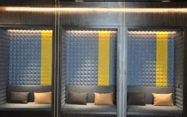 Homeinn Plus Hotel (Pei County Zhongjin Plaza)