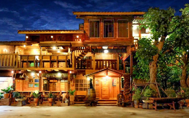 Klong Suan Plu Resort