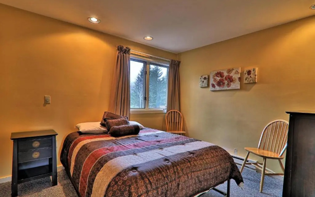 Highridge Condominium Unit E11
