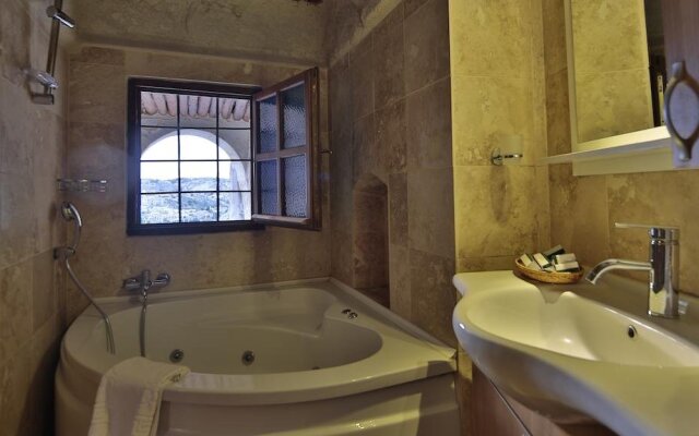 Vezir Cave Suites