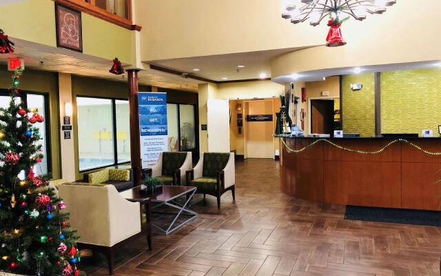 Best Western Inn & Suites Merrillville