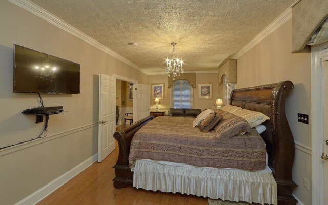 The Pillars Holiday home 9