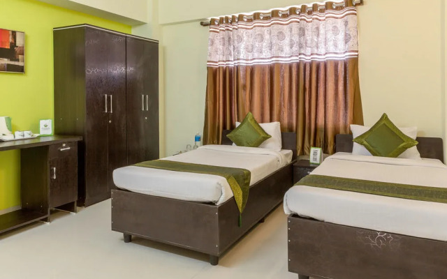 OYO 10221 Hotel E Serai