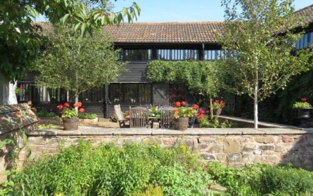 Combe Lancey Farmhouse B&B