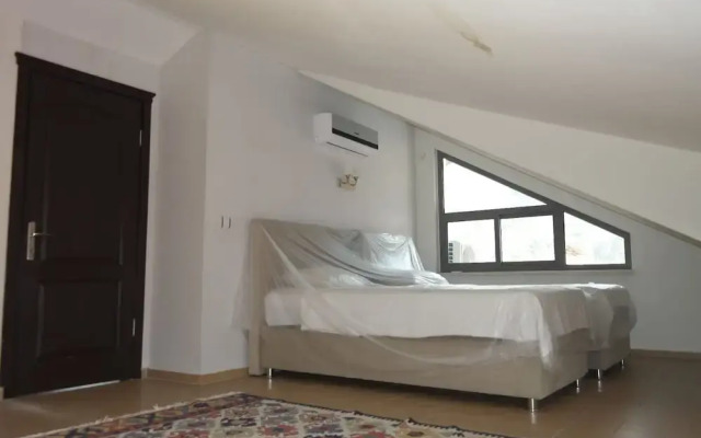 Villa with Private Pool in Icmeler