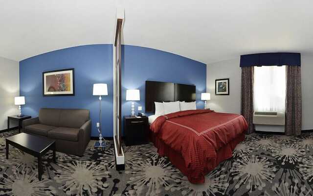 Comfort Suites Greenville