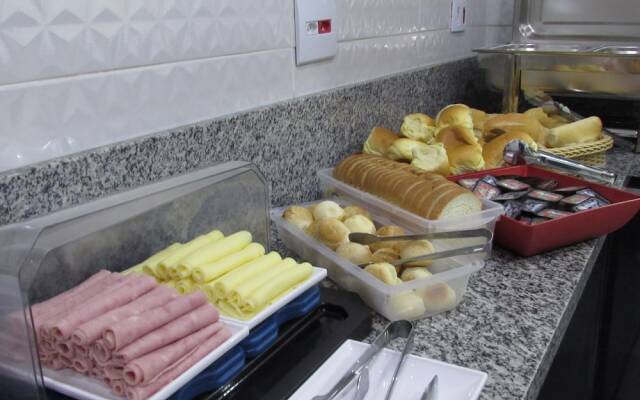Hotel Minho - Próximo a 25 de Março, Brás e Bom Retiro