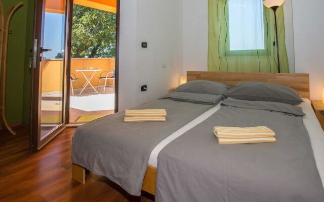 Adorable Holiday Home With Private Swimming Pool & Terrace