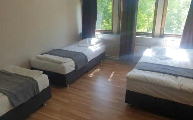 Hotel Apartment 24
