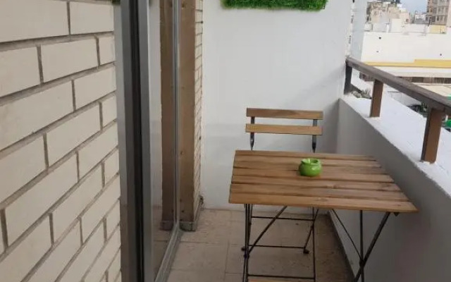 La Naval 209, 5ºA - LONDRES -