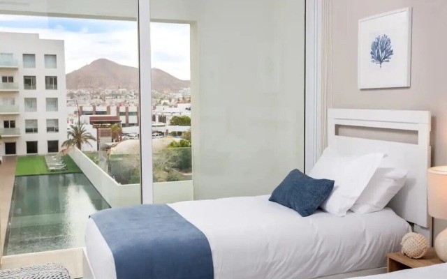 3BD Condo near Beach and Marina