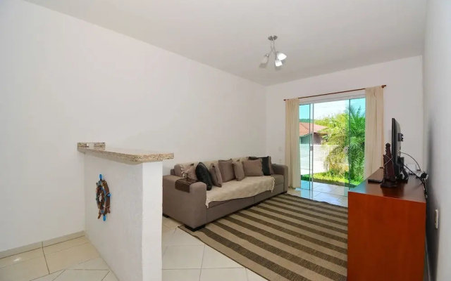 Casa com piscina a 250m da Praia PLH006