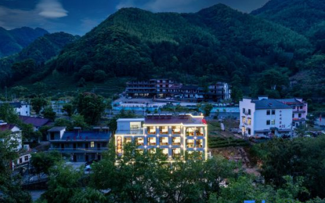 No. 1 Bund Homestay (Jingxian Shuimo Tingxi Scenic Area Branch)