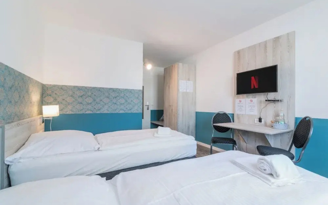 Hotel Café Galerie