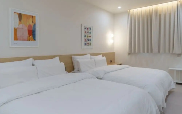 Aank Hotel Cheonan Station Ⅱ