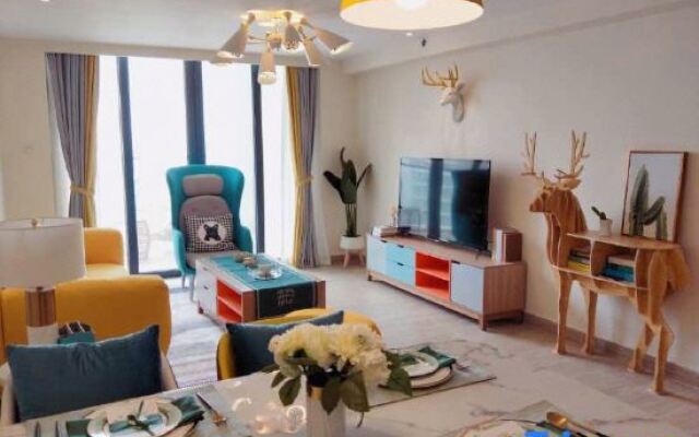 Hampton Holiday Apartment (Zhongshan Minjie Hot Spring Coast)