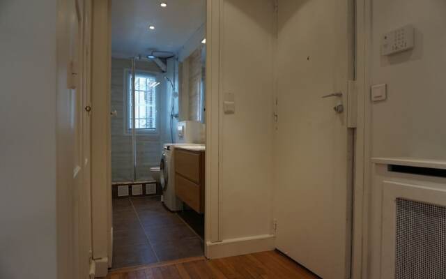 Galeries Lafayette - 2 pièces - Paris 9