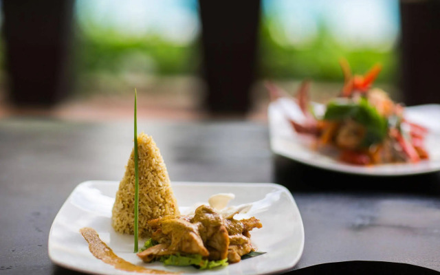 Le Chanthou Boutique