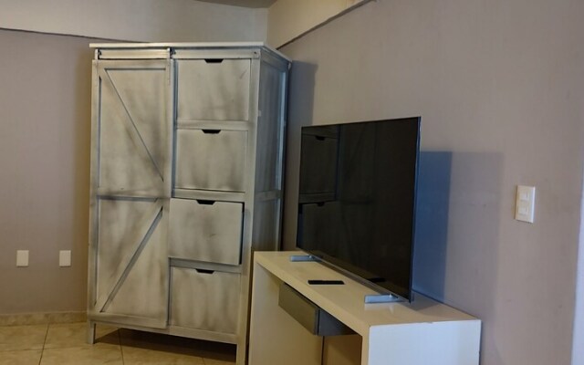 Confortable y amplio estudio D9