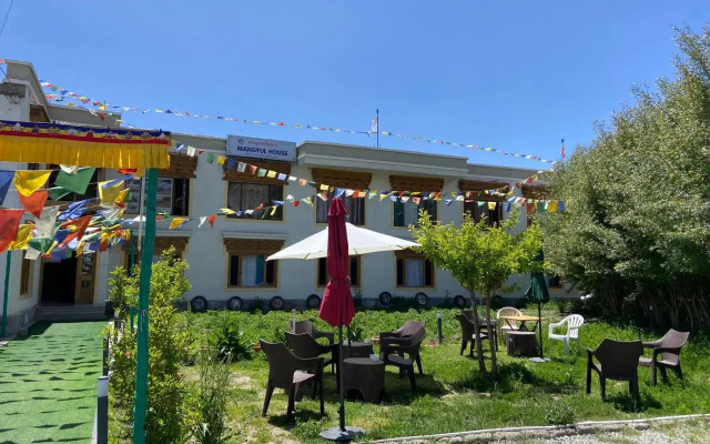 Tara Guest House