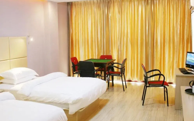 Golden Phoenix Business Hotel