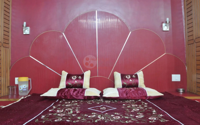 Hotel Sidharth Regency