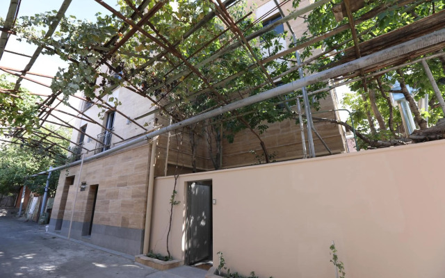 Tulip - 1BR - Self Checkin - Garden - BBQ - Netfli#