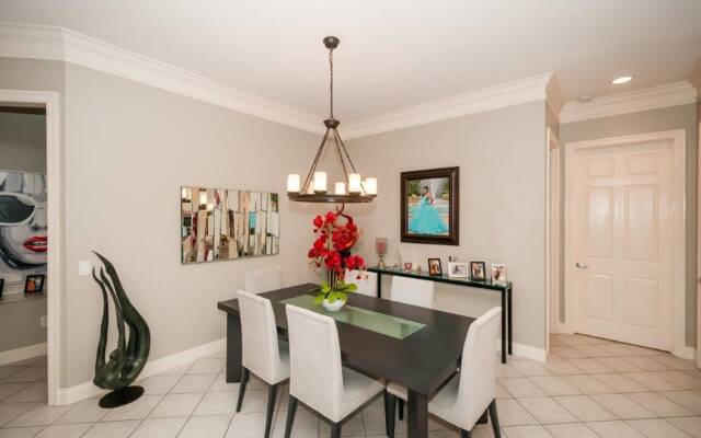 Endless Summer by Destin Getaways