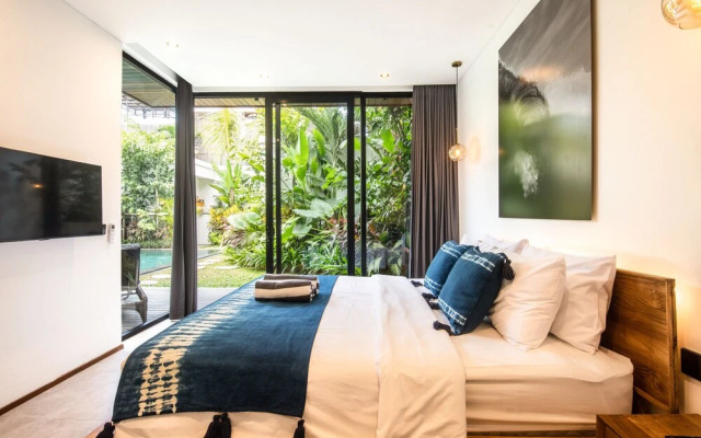 New 5BR Villa Canggu 200m to Beach