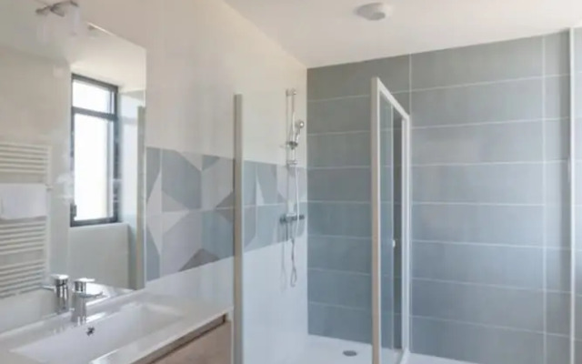 Apartment in Porspoder Near Plage du Bourg