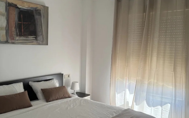 Sunstay Teatinos Flat III Malaga