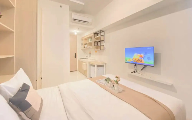 Simply And Enjoy Living Studio At Tokyo Riverside Pik 2 Apartment – Guest Rooms – Jakarta