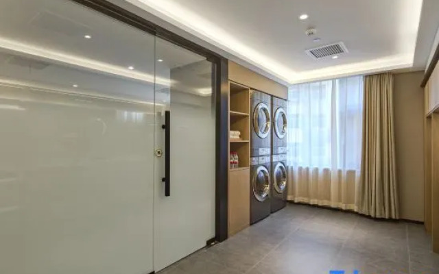 Starway Hotel (Xi'an Xishaomen Taoyuan South Road)