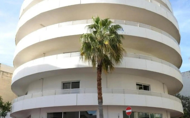 Oriana Hotel