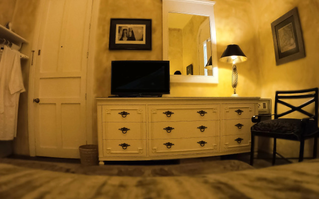 La Perla Hotel Boutique B&B