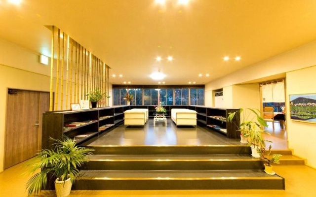 Ryokan Tamanoyu – Lobby – Satsuma