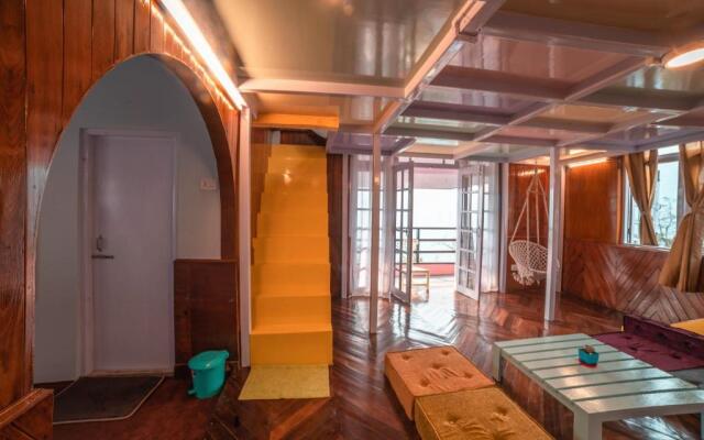 Tag Along 2 0 Hostel Gangtok