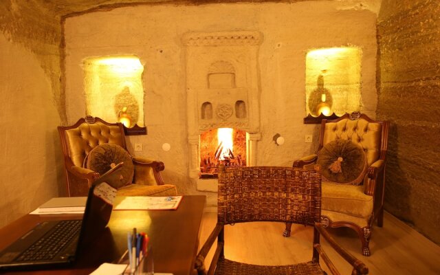 Unicorn Cave Hotel