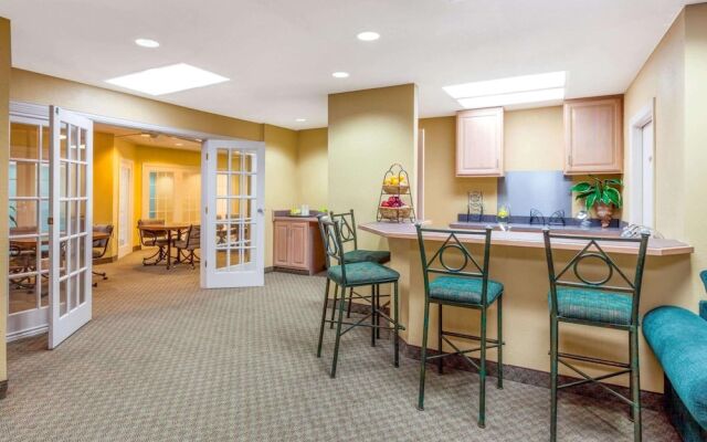 Extend-a-Suites - Extended Stay, I-40 Amarillo West