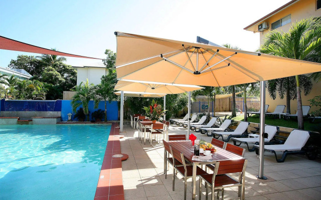 Central Plaza Port Douglas