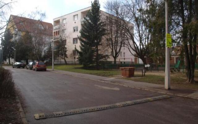 Évi Apartman