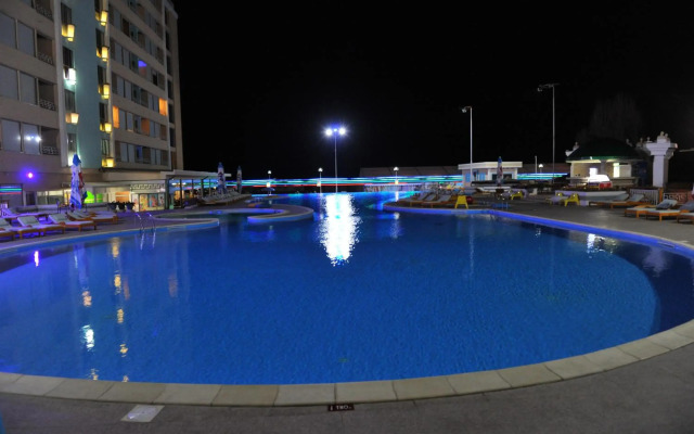 Phoenicia Royal