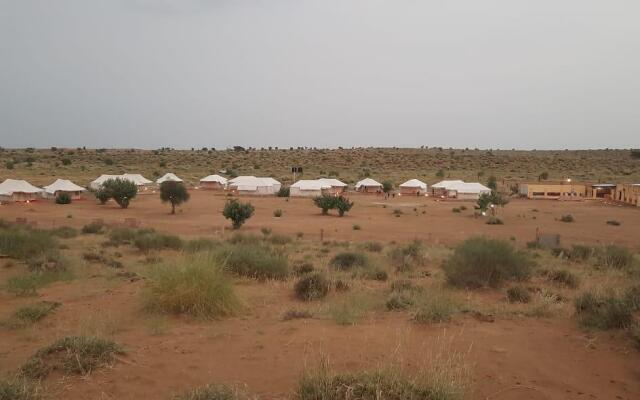 Royal Peepli Desert Camp
