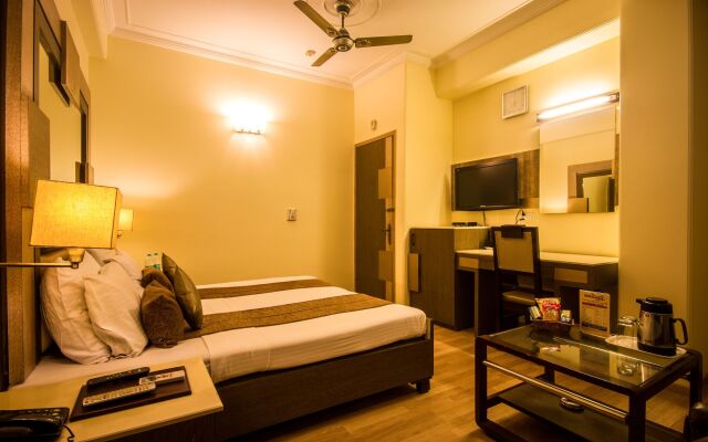 The Sun Court Hotel Yatri