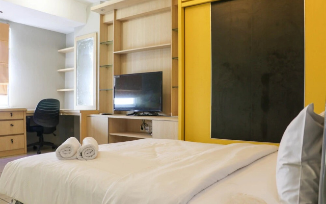 Fully Furnished And Spacious Studio At Green Bay Pluit Apartment