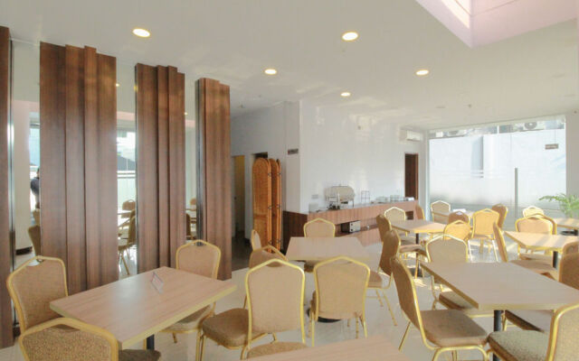 Airy Medan Petisah Waringin