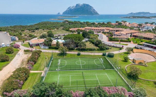 I Fari D220 600m From The Beach