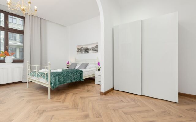 Beautiful Studio Piotrkowska by Renters